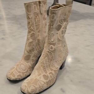 Chloe Cream Lace Heeled Boots